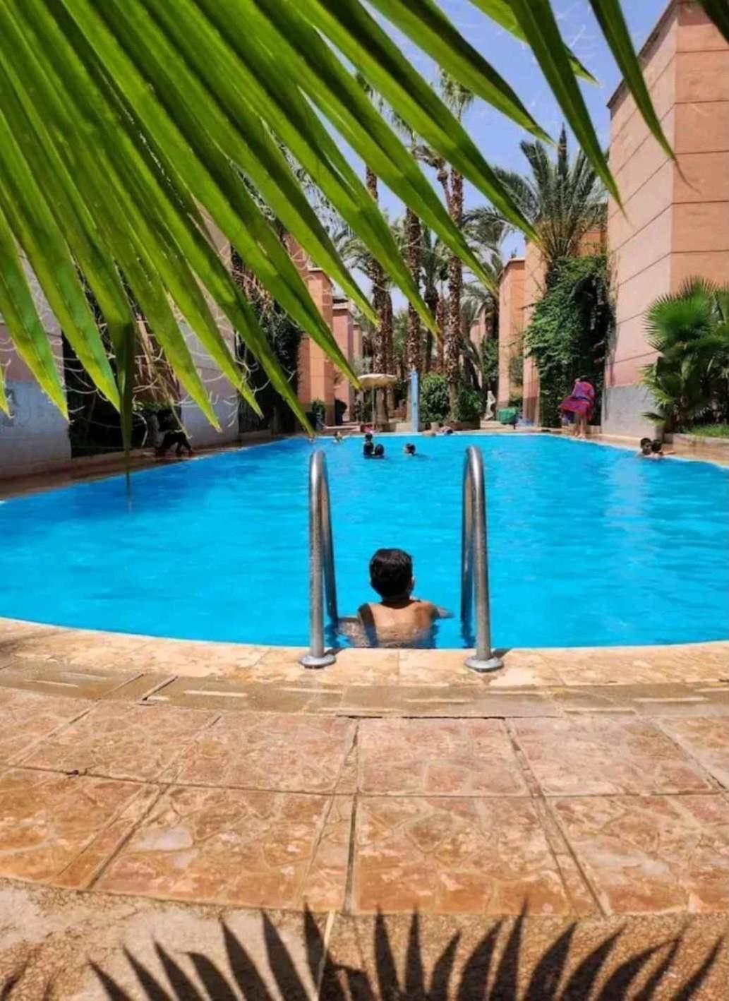 Appartement Dans Residence Avec Piscine Marrakesh Exterior foto
